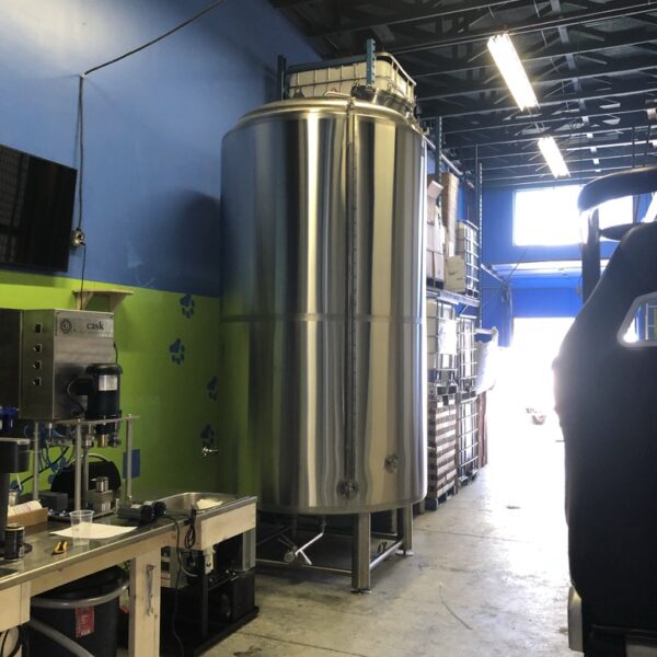 50 hectolitre double insulated brite tank
